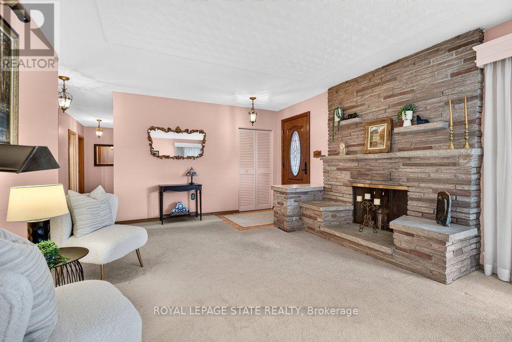 558 MOUNTAIN BROW BOULEVARD - 15