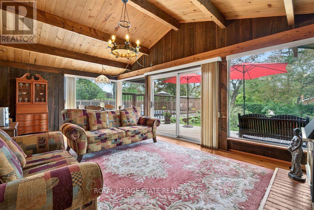558 MOUNTAIN BROW BOULEVARD - 25