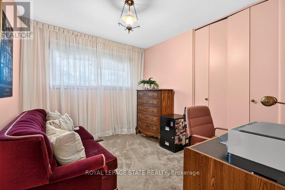558 MOUNTAIN BROW BOULEVARD - 35