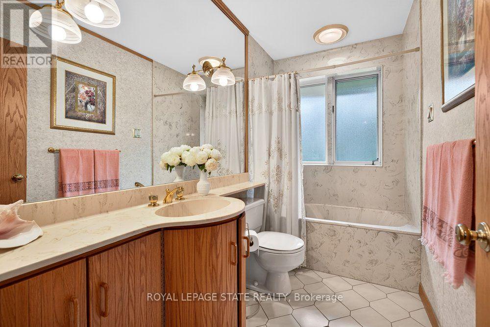 558 MOUNTAIN BROW BOULEVARD - 36
