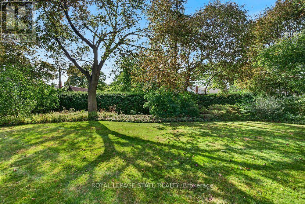 558 MOUNTAIN BROW BOULEVARD - 46