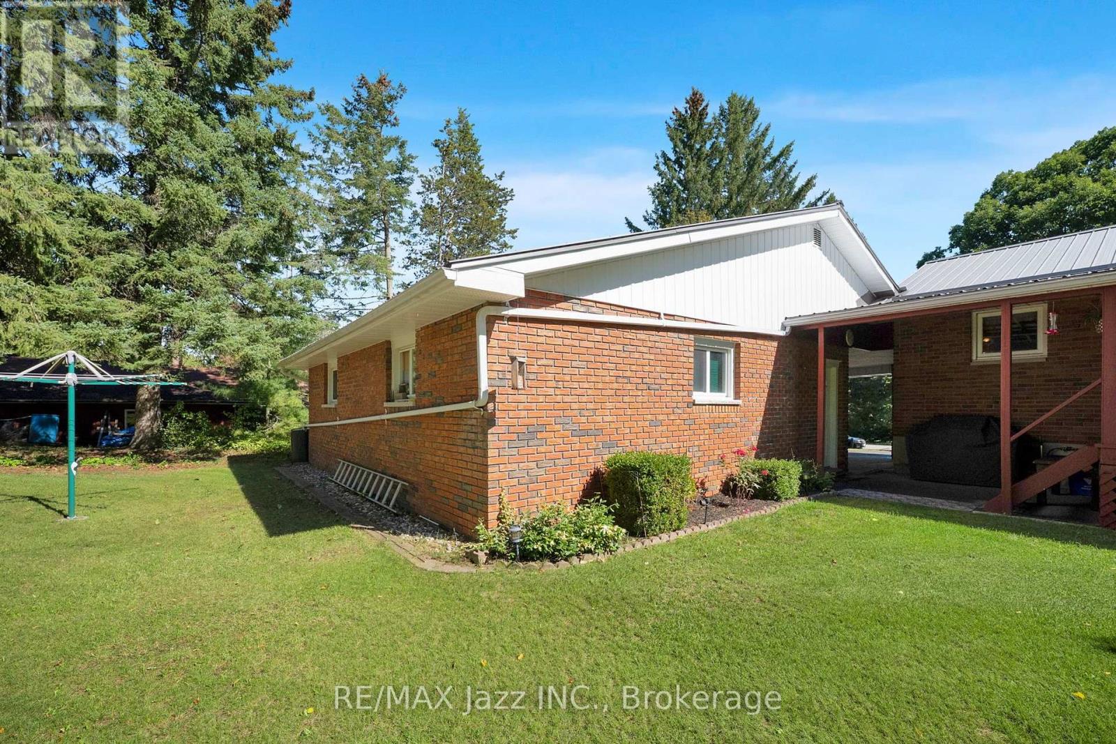 480 MURRAY STREET - Image 37