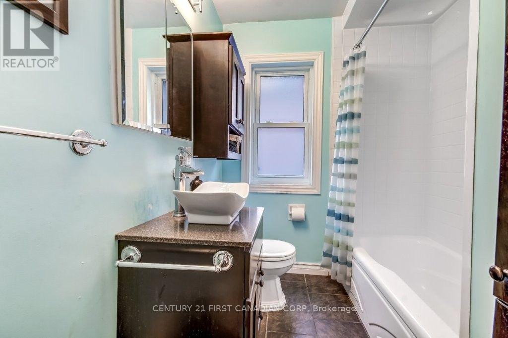 1806 PARKHURST AVENUE - Image 17