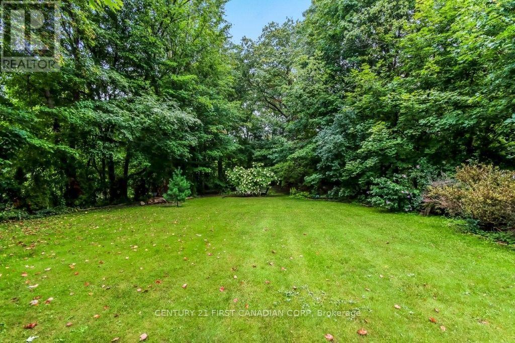 1806 PARKHURST AVENUE - 10