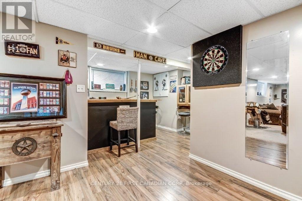 1806 PARKHURST AVENUE - Image 24