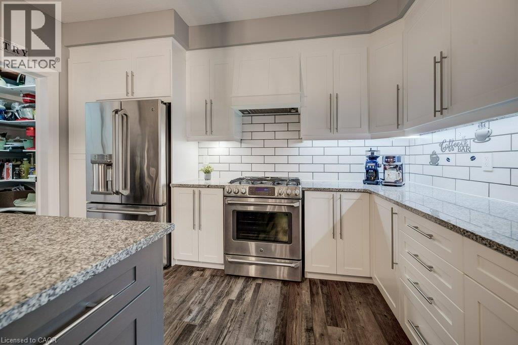 53 MARRIOTT Place - 14
