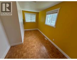 Family room - 167 Sunwapta Drive, Hinton, AB T7V1E9 Photo 8