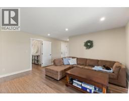 1942 Bear Pl, Campbell River, BC V9H1R3 Photo 25