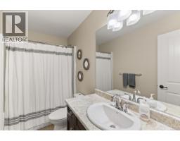 1942 Bear Pl, Campbell River, BC V9H1R3 Photo 29