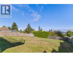 1942 Bear Pl, Campbell River, BC V9H1R3 Photo 35