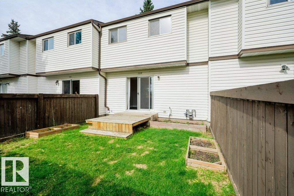 709 CLAREVIEW RD NW - 1