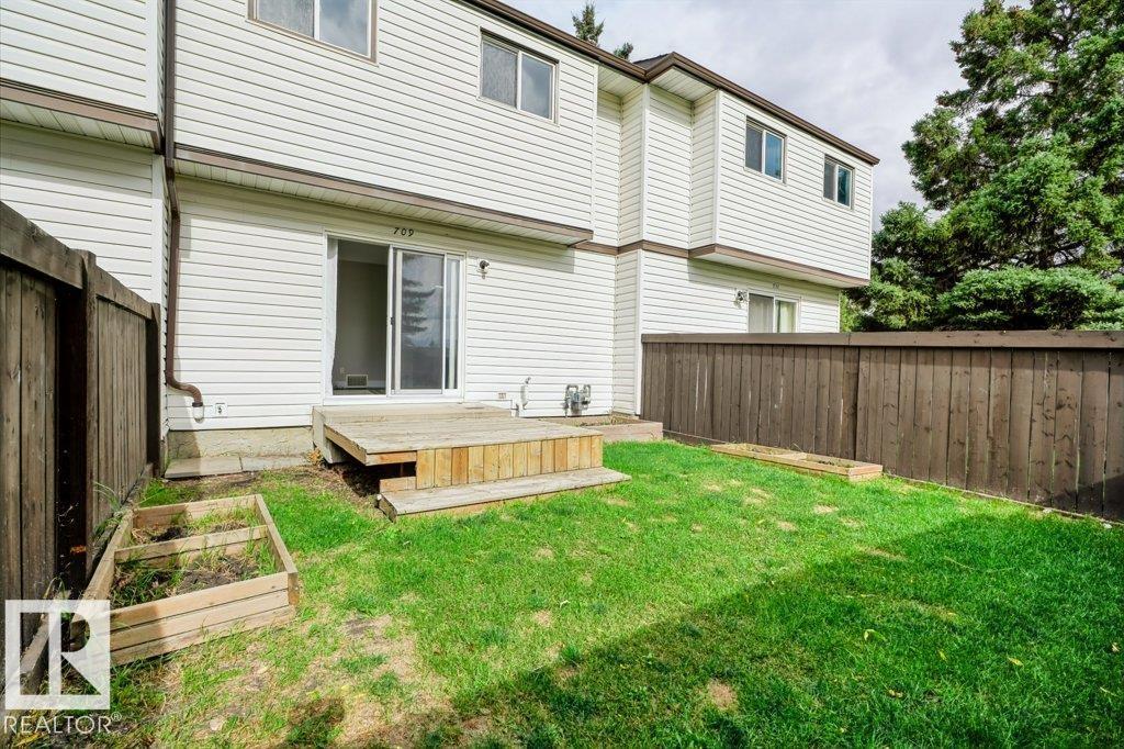 709 CLAREVIEW RD NW - 48