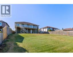1942 Bear Pl, Campbell River, BC V9H1R3 Photo 32
