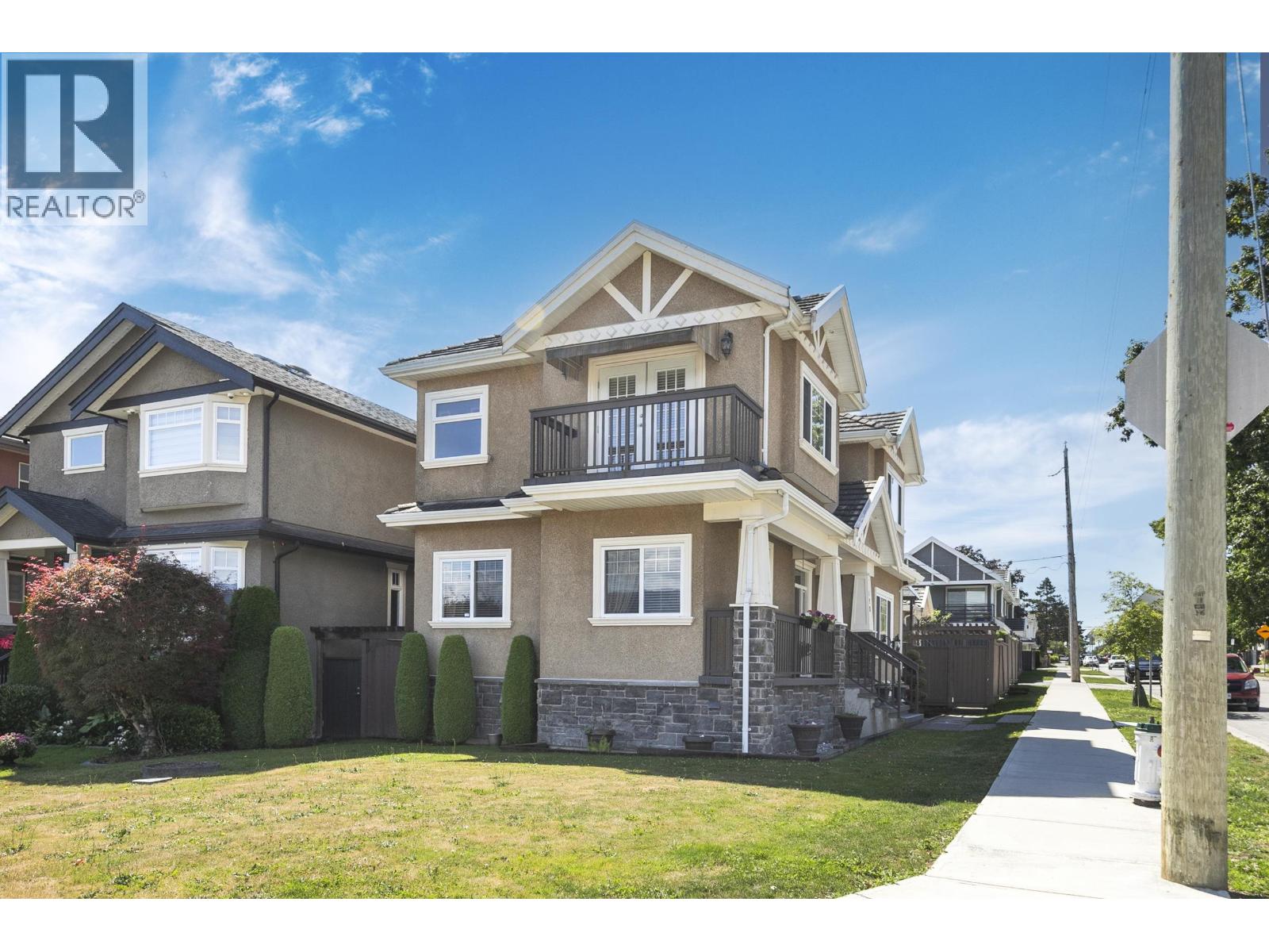 120 ROSSER AVENUE, Burnaby — photo 3