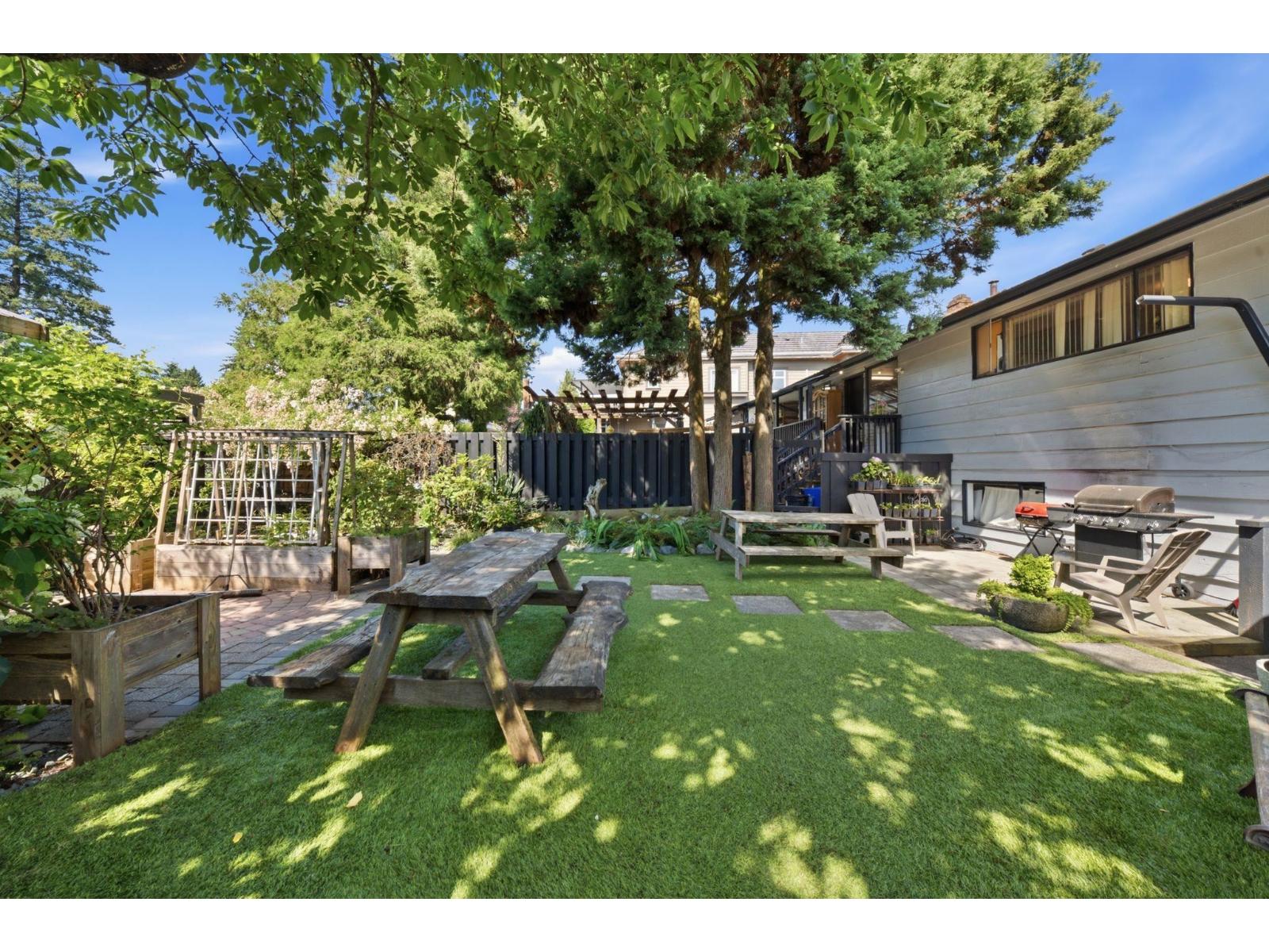 Photo of 12222 100 AVENUE 34