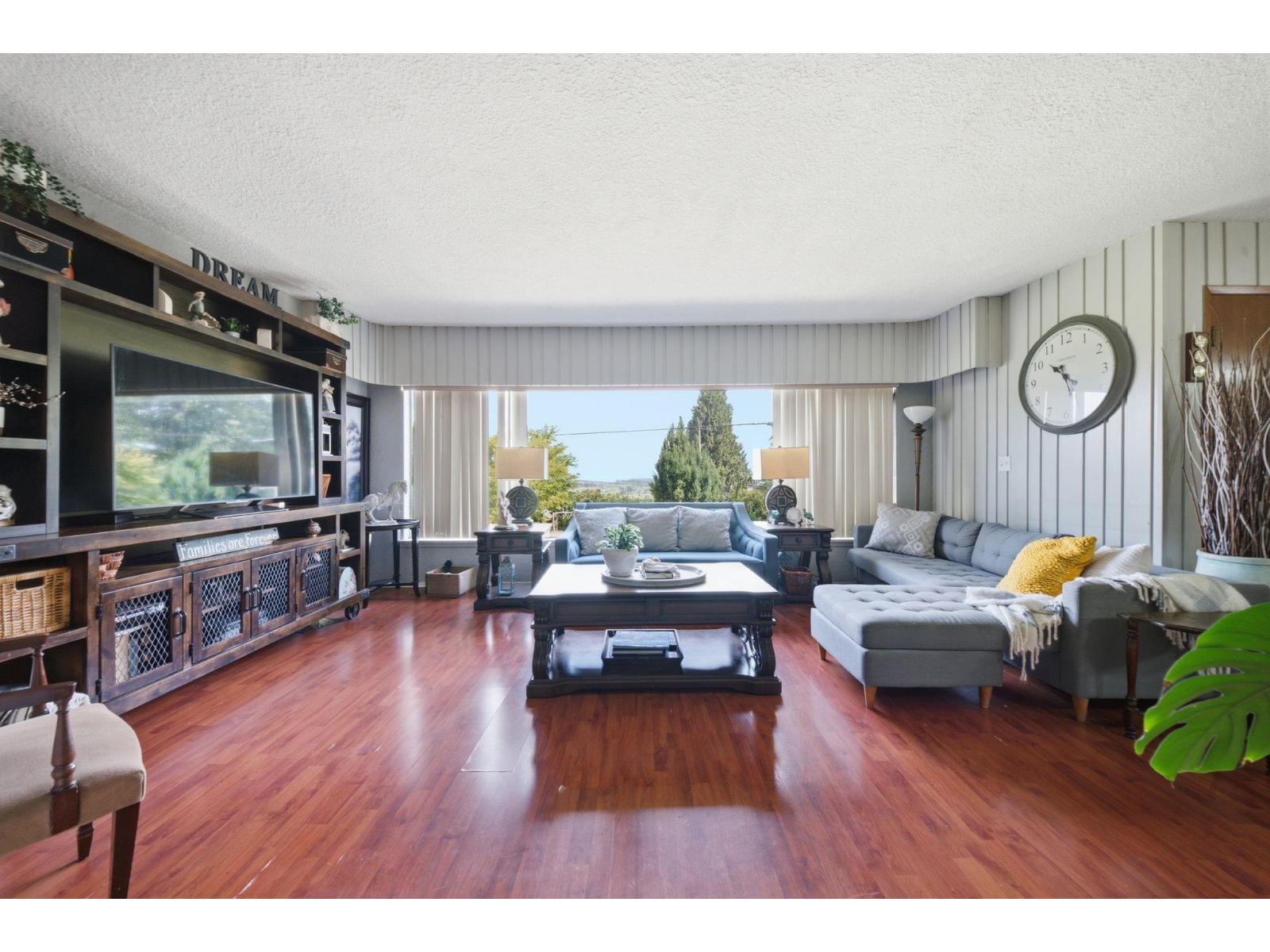 12222 100 AVENUE, Surrey — photo 9