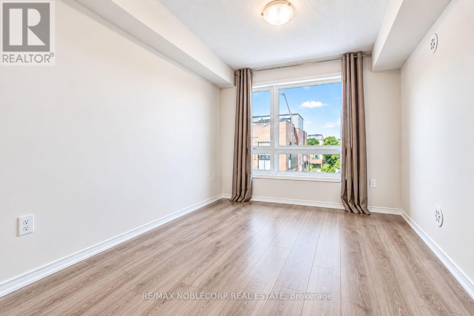 620 Rexdale Boulevard — photo 11