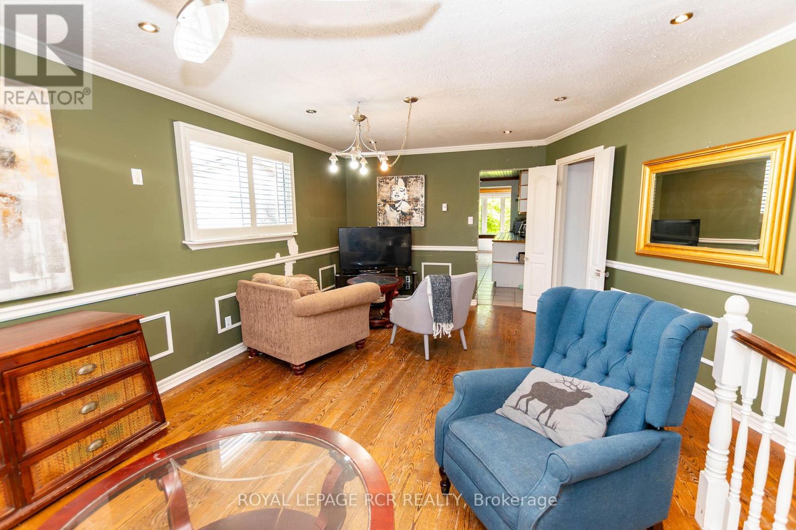 82 QUARRY DRIVE - 6