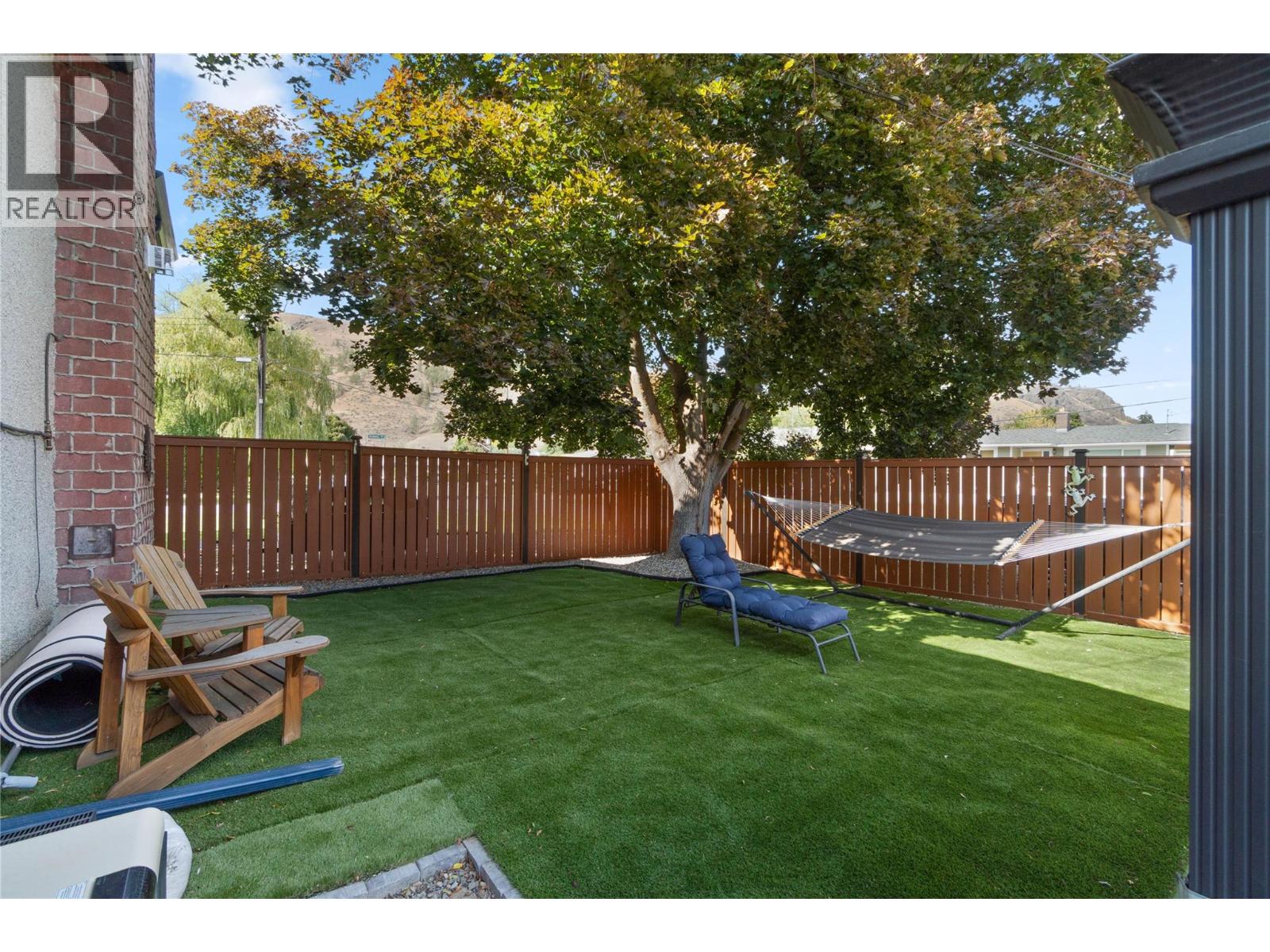 811 SUMAC Place - 21