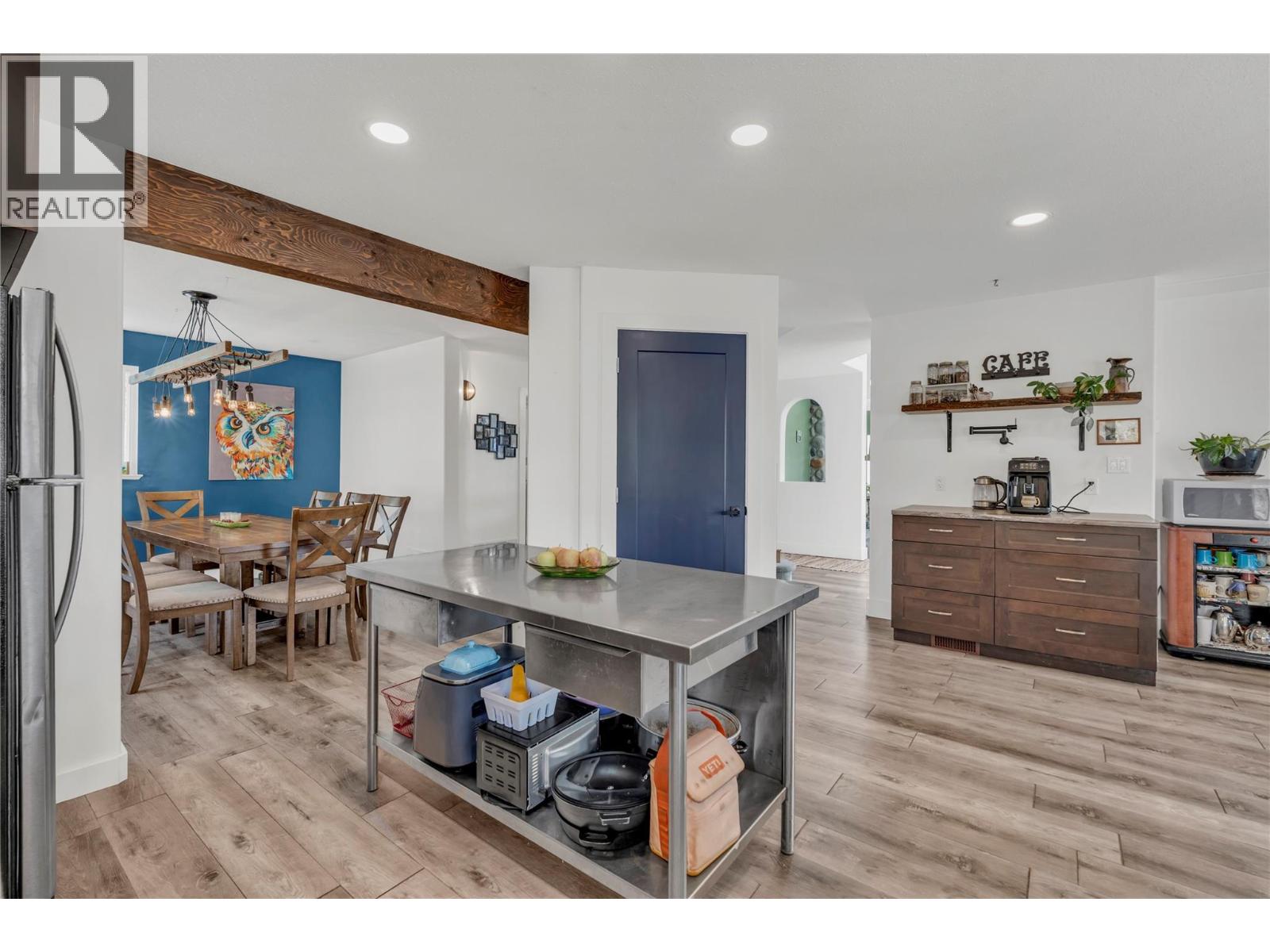6788 INDIAN ROCK Road - 11