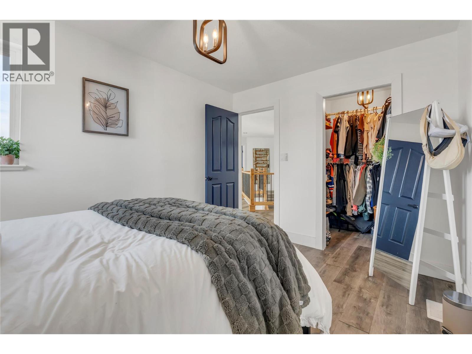 6788 INDIAN ROCK Road - 33