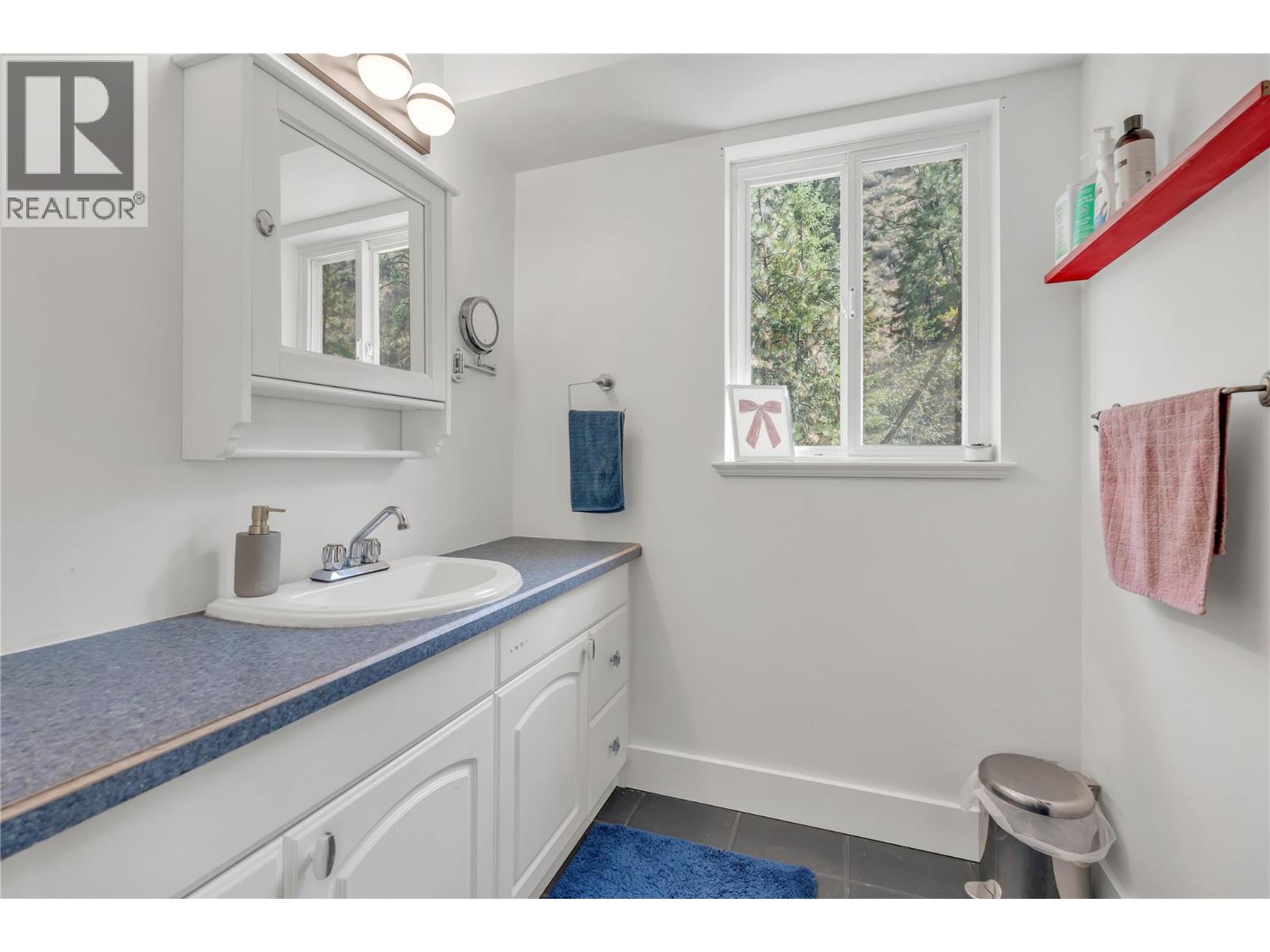 6788 INDIAN ROCK Road - 36