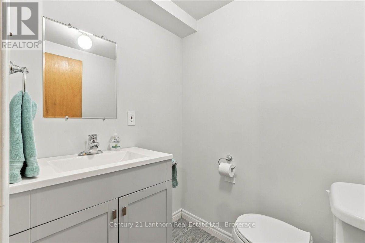 18 DINGMAN STREET - Image 26