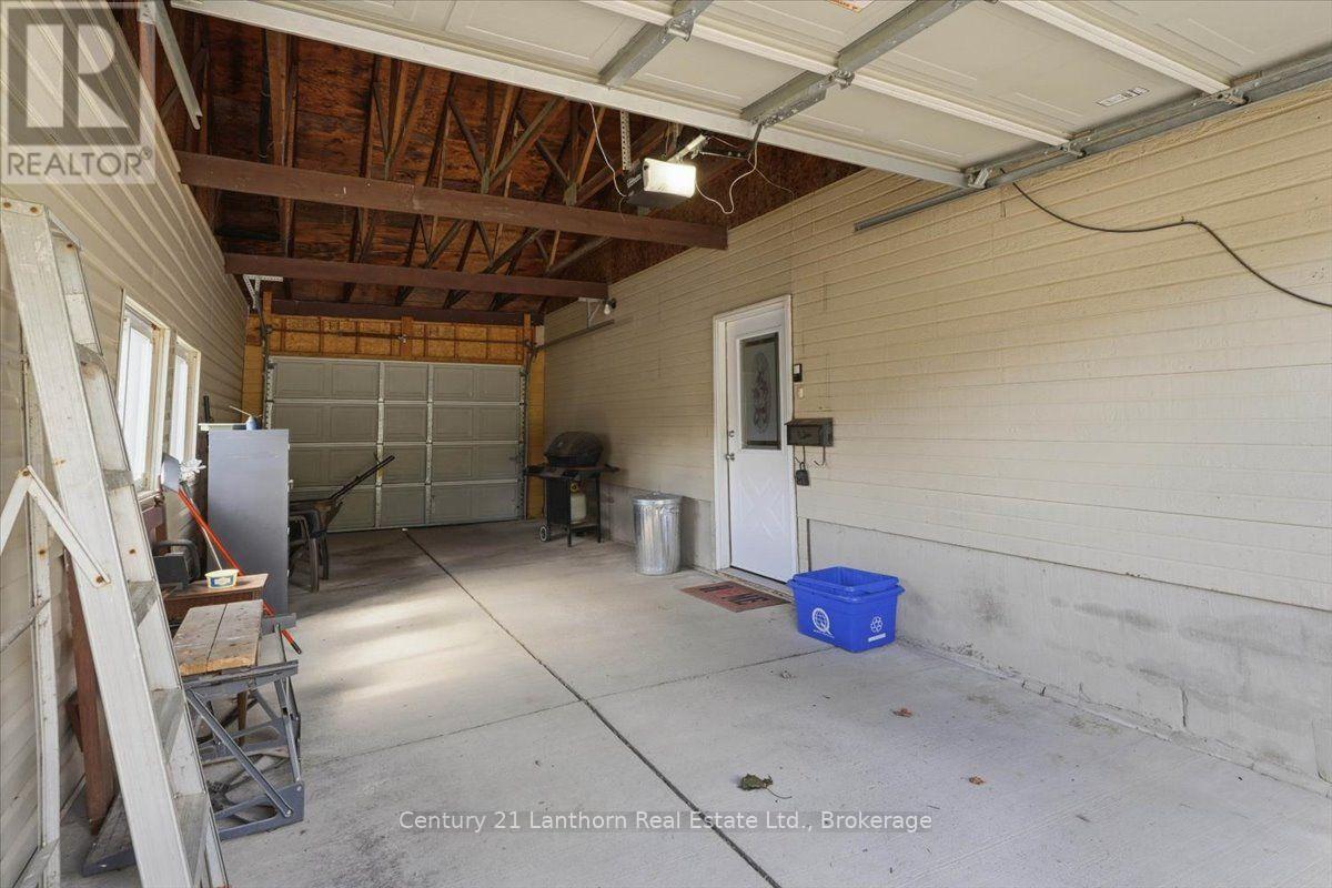 18 DINGMAN STREET - Image 30