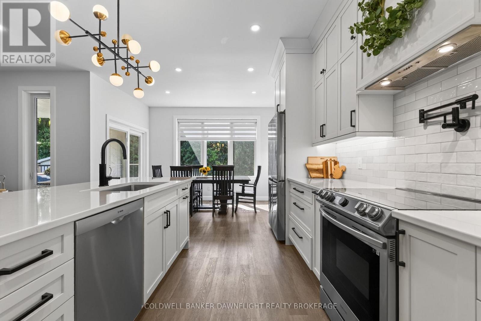 499 MOTZ BOULEVARD - Image 19
