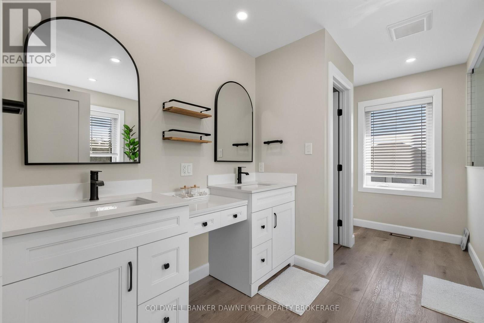 499 MOTZ BOULEVARD - Image 24