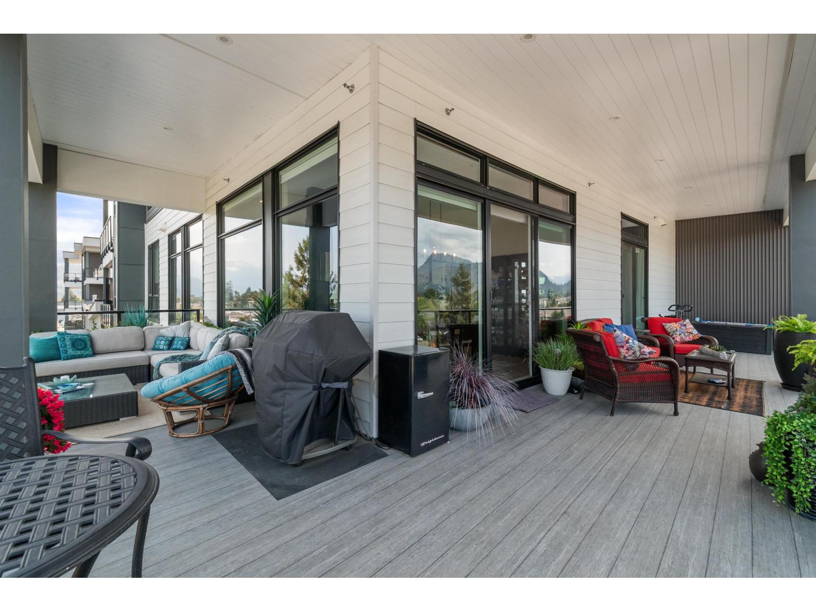 506 45745 WATSON ROAD, Sardis South, Chilliwack