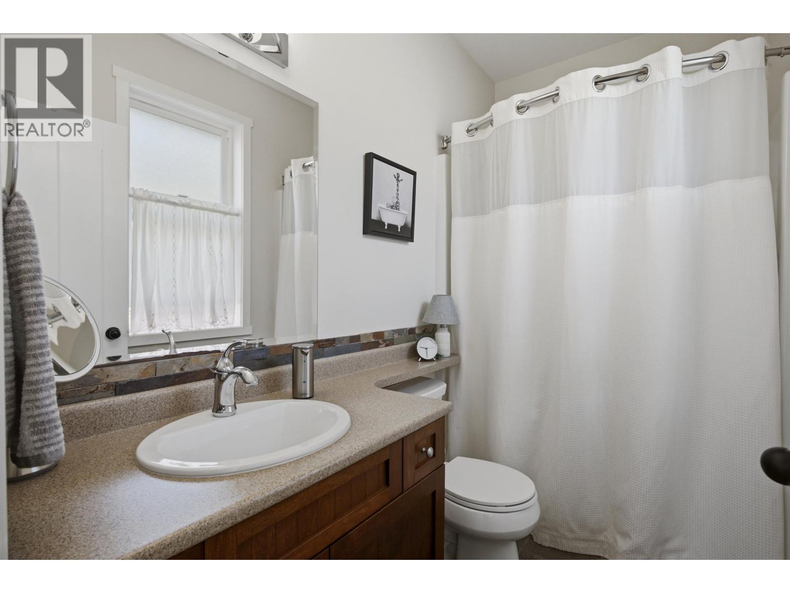 2050 S LAKESIDE DRIVE - Image 13