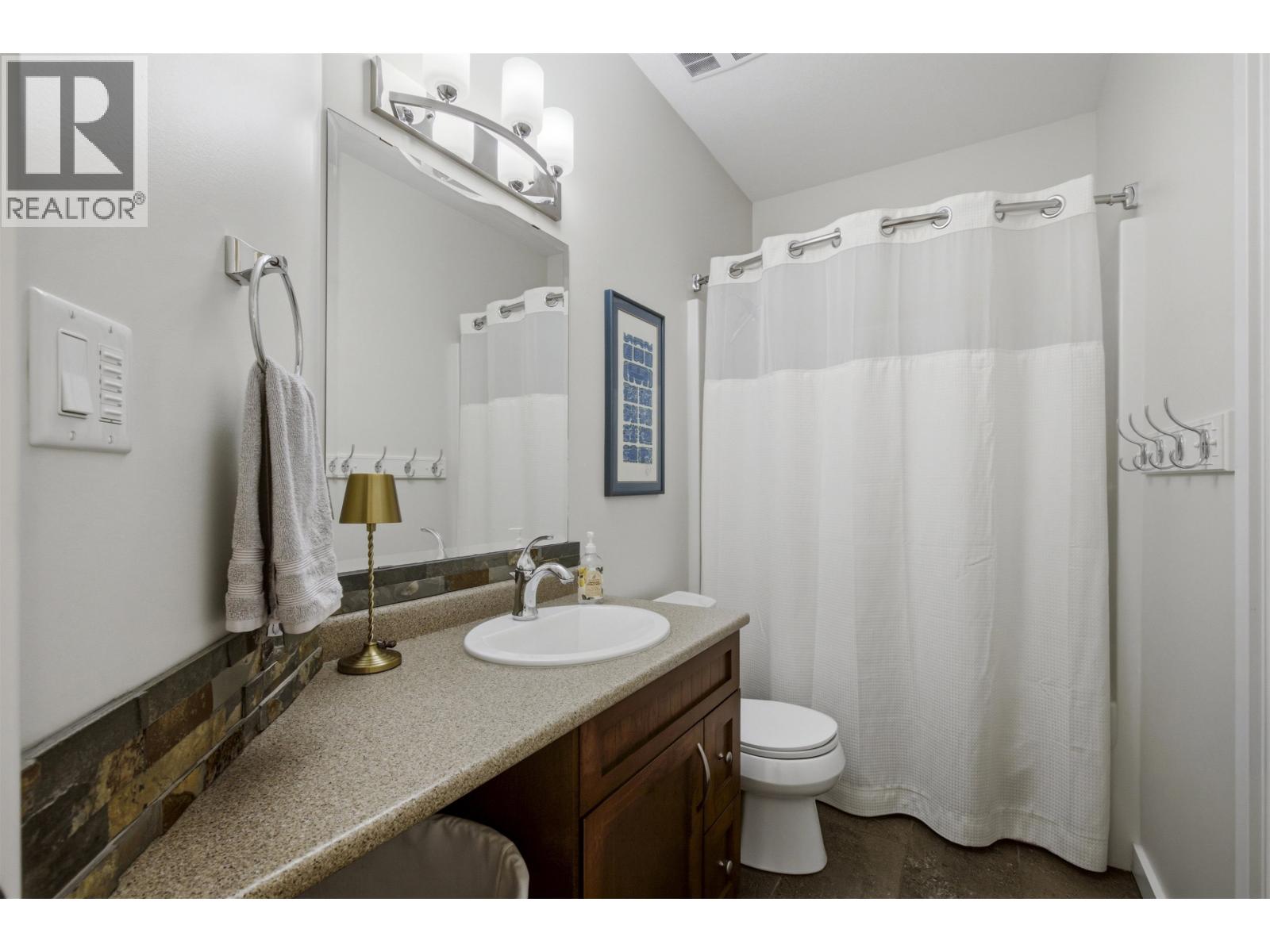 2050 S LAKESIDE DRIVE - 15
