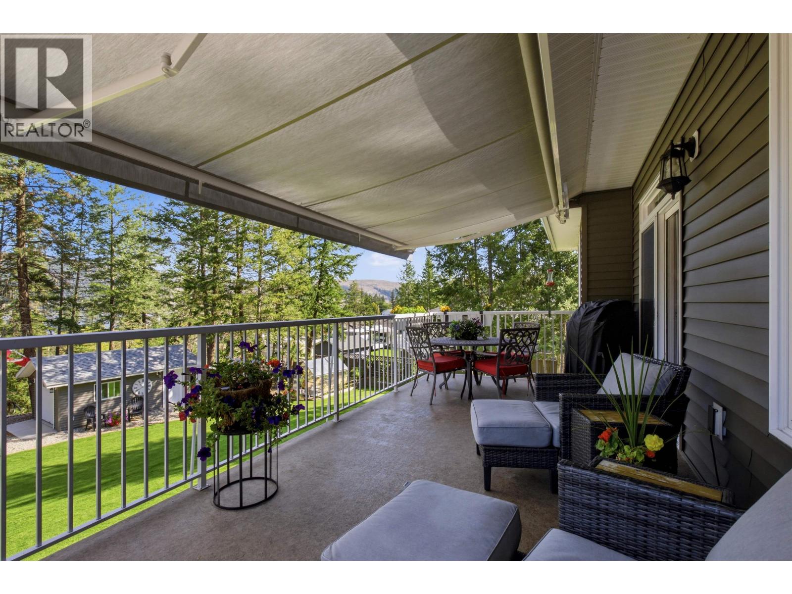 2050 S LAKESIDE DRIVE - Image 27