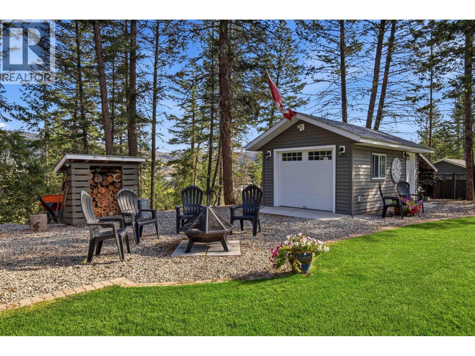 2050 S LAKESIDE DRIVE - Image 30