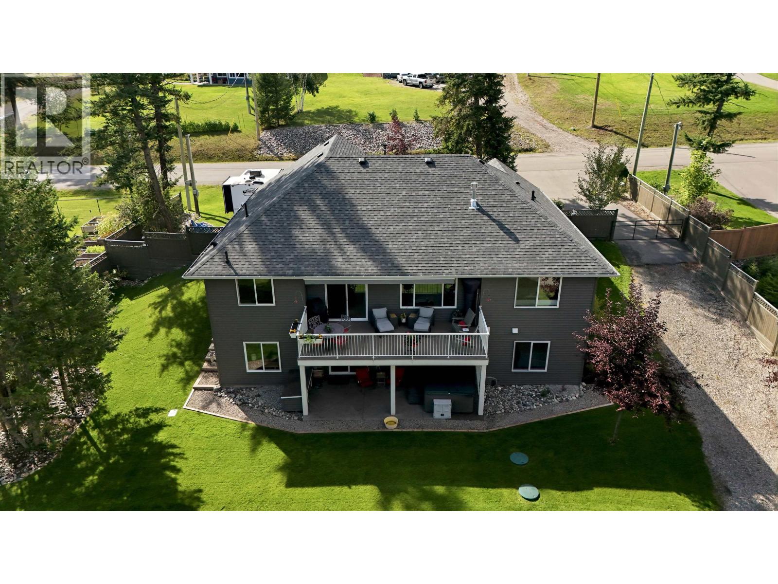 2050 S LAKESIDE DRIVE - 34