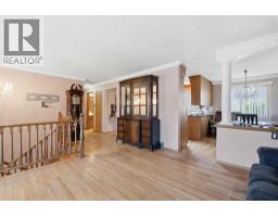 Family room - 16 Dalroy Crescent Nw, Calgary, AB T3A1G3 Photo 7
