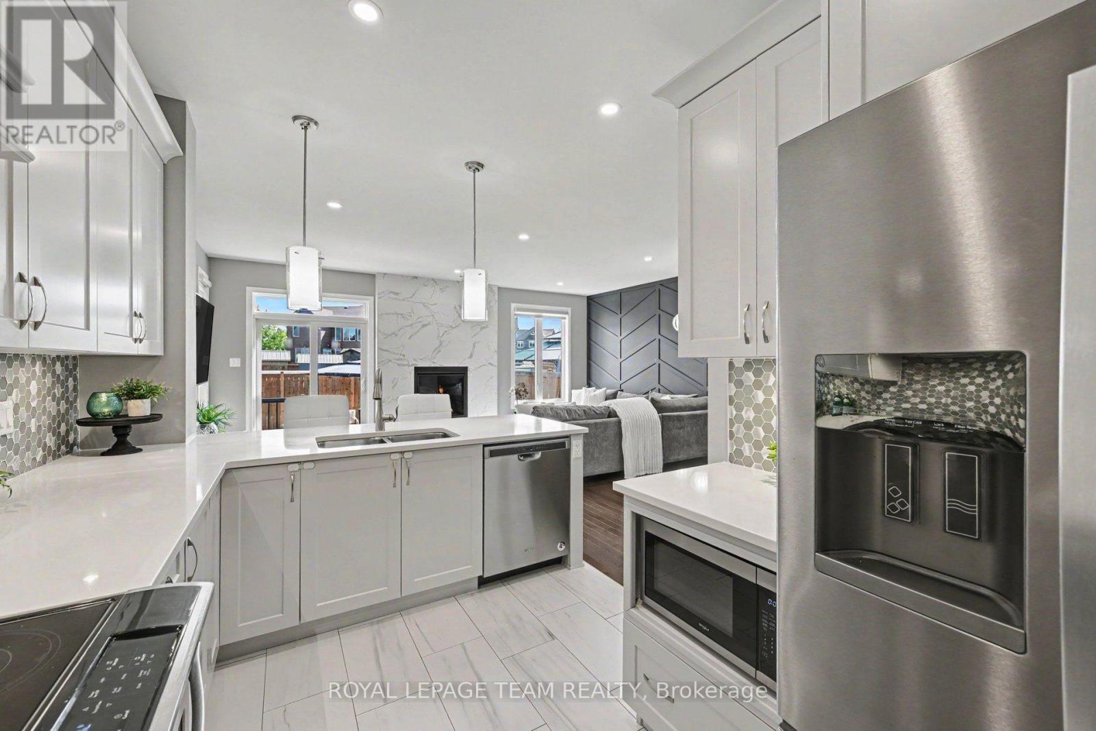 14 BERRYMAN STREET - 15