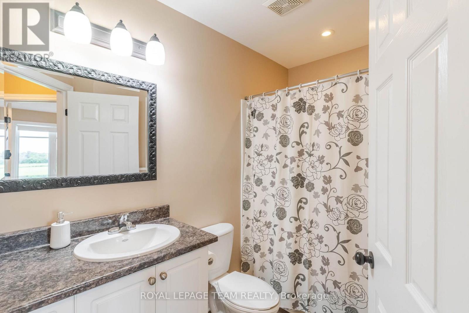 396 ANN STREET - 22
