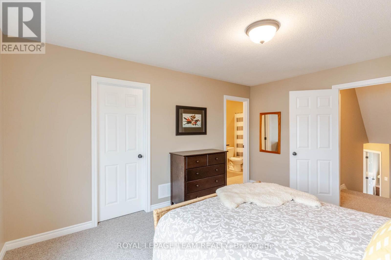 396 ANN STREET - 26