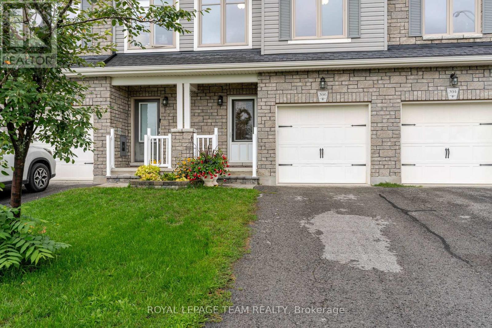 396 ANN STREET - 3