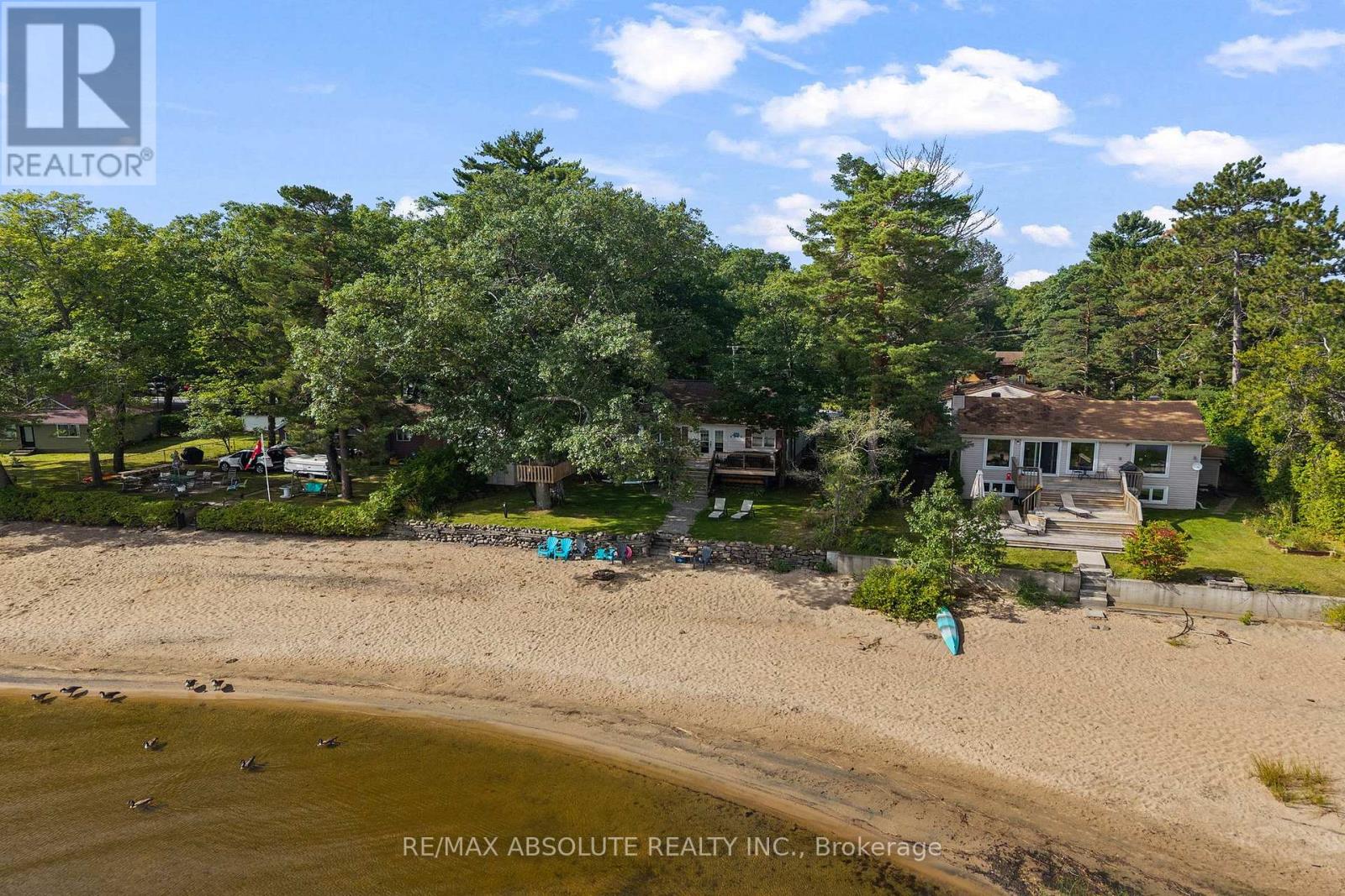 470 BAYVIEW DRIVE - 2
