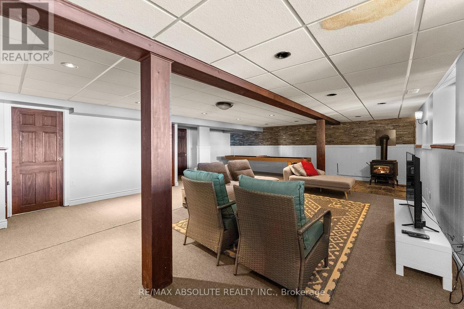 470 BAYVIEW DRIVE - 20