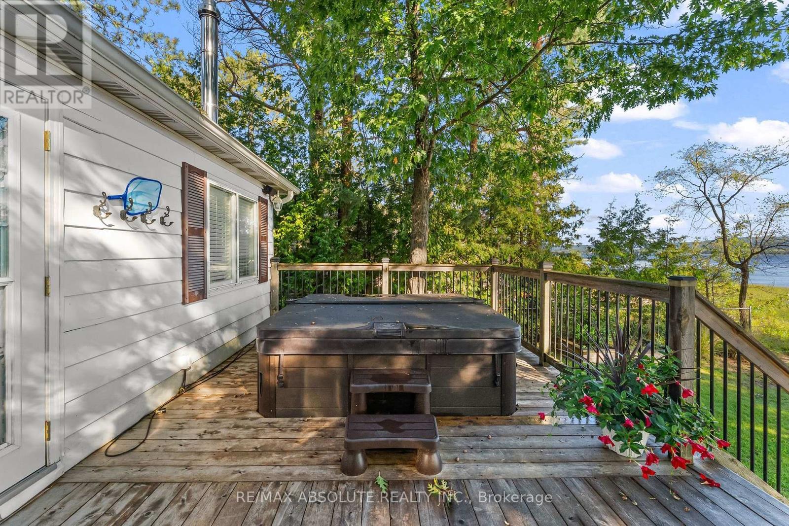 470 BAYVIEW DRIVE - Image 28