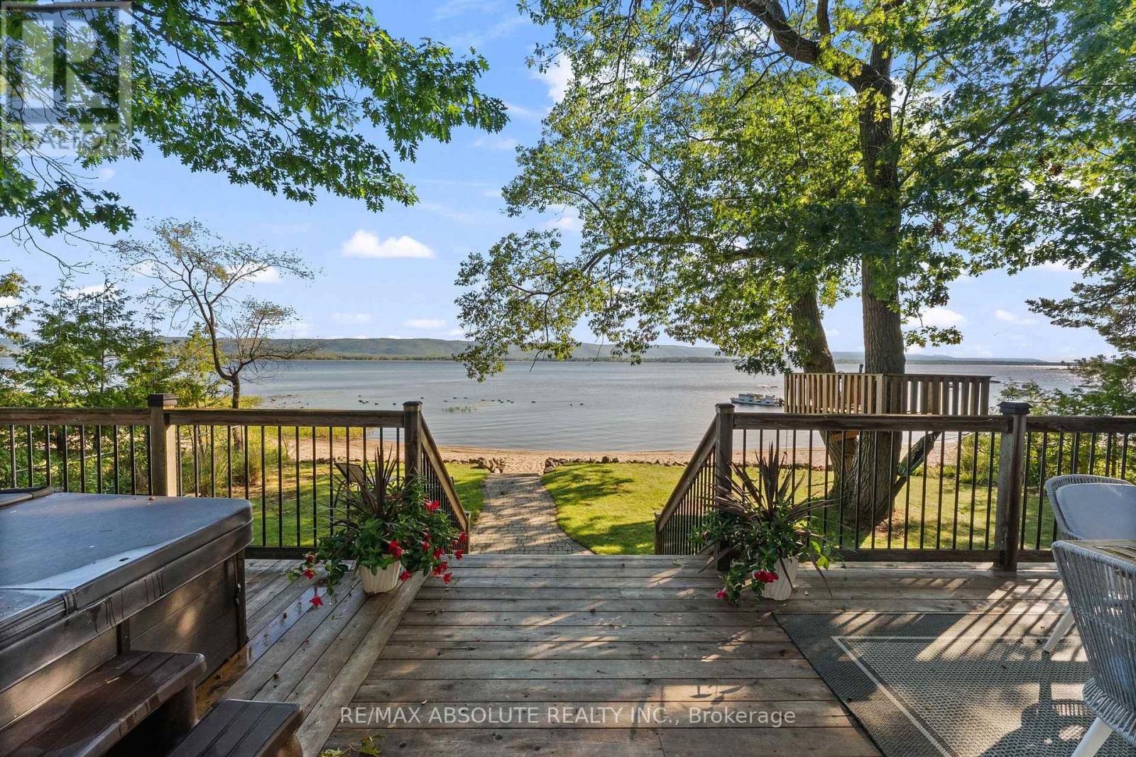 470 BAYVIEW DRIVE - Image 32