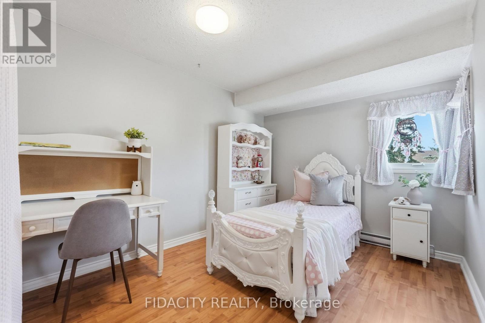 3 Bed, 2 Bath Apartment for Sale in Ottawa – 151 – 320 STOWE COURT, Ottawa – MLS# X13773716 - Image 24
