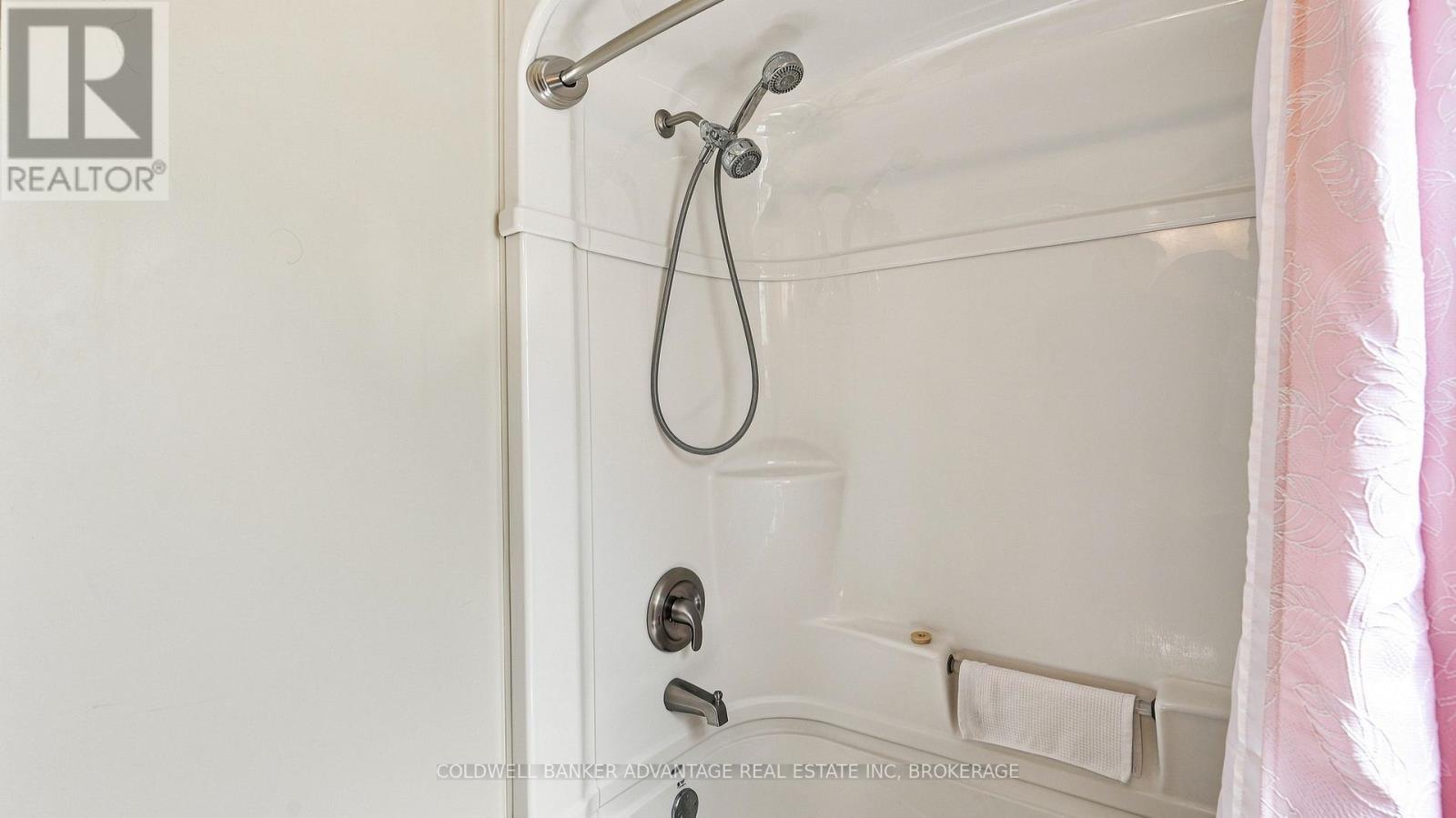 754 SOUTH PELHAM ROAD - Image 22