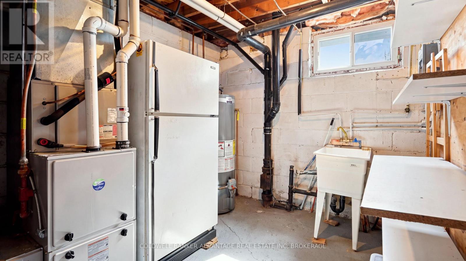 754 SOUTH PELHAM ROAD - Image 34