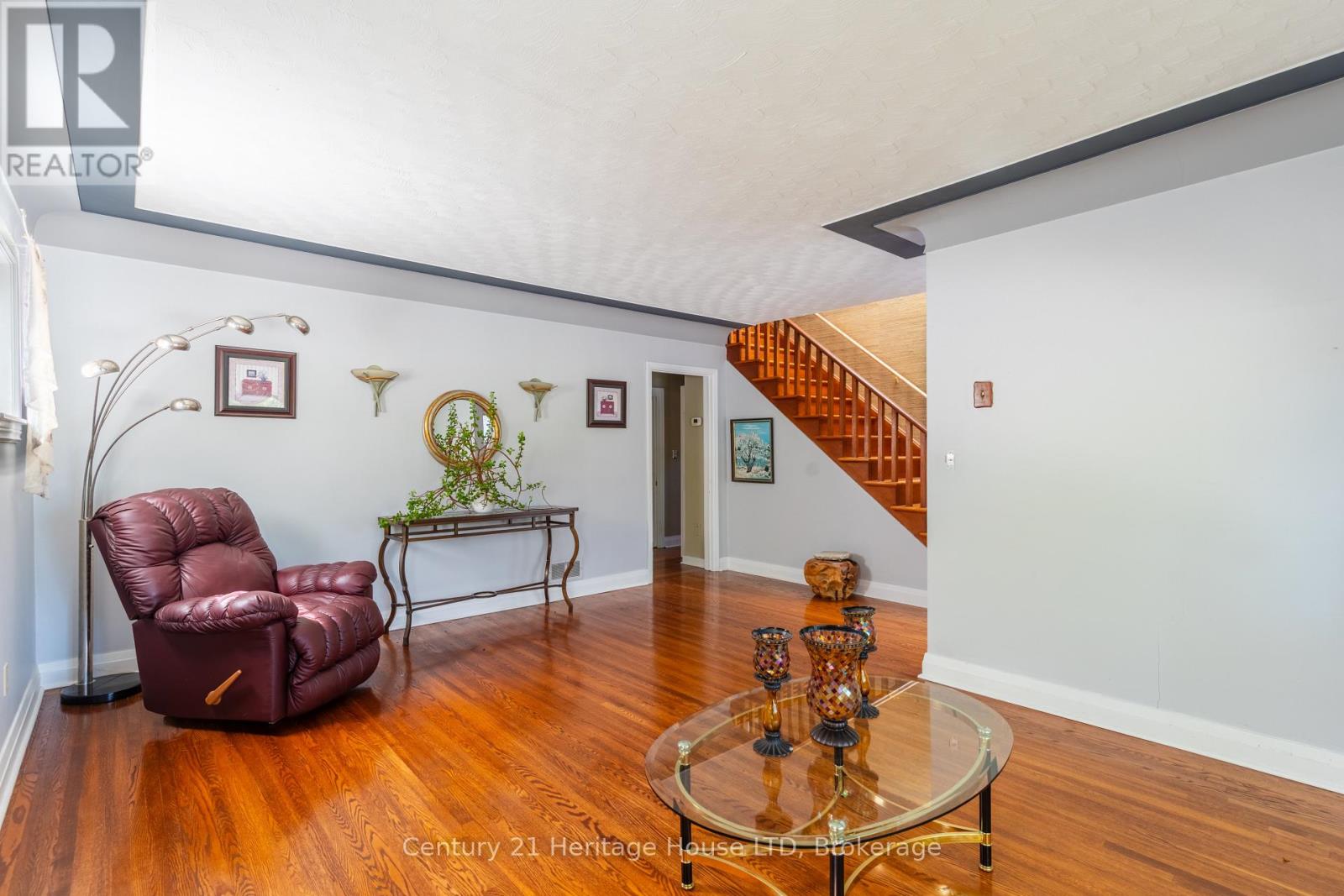 155 WILTON AVENUE - Image 14