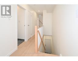 Upper - 113 Woodbine Avenue, Toronto, ON M4L3P1 Photo 17